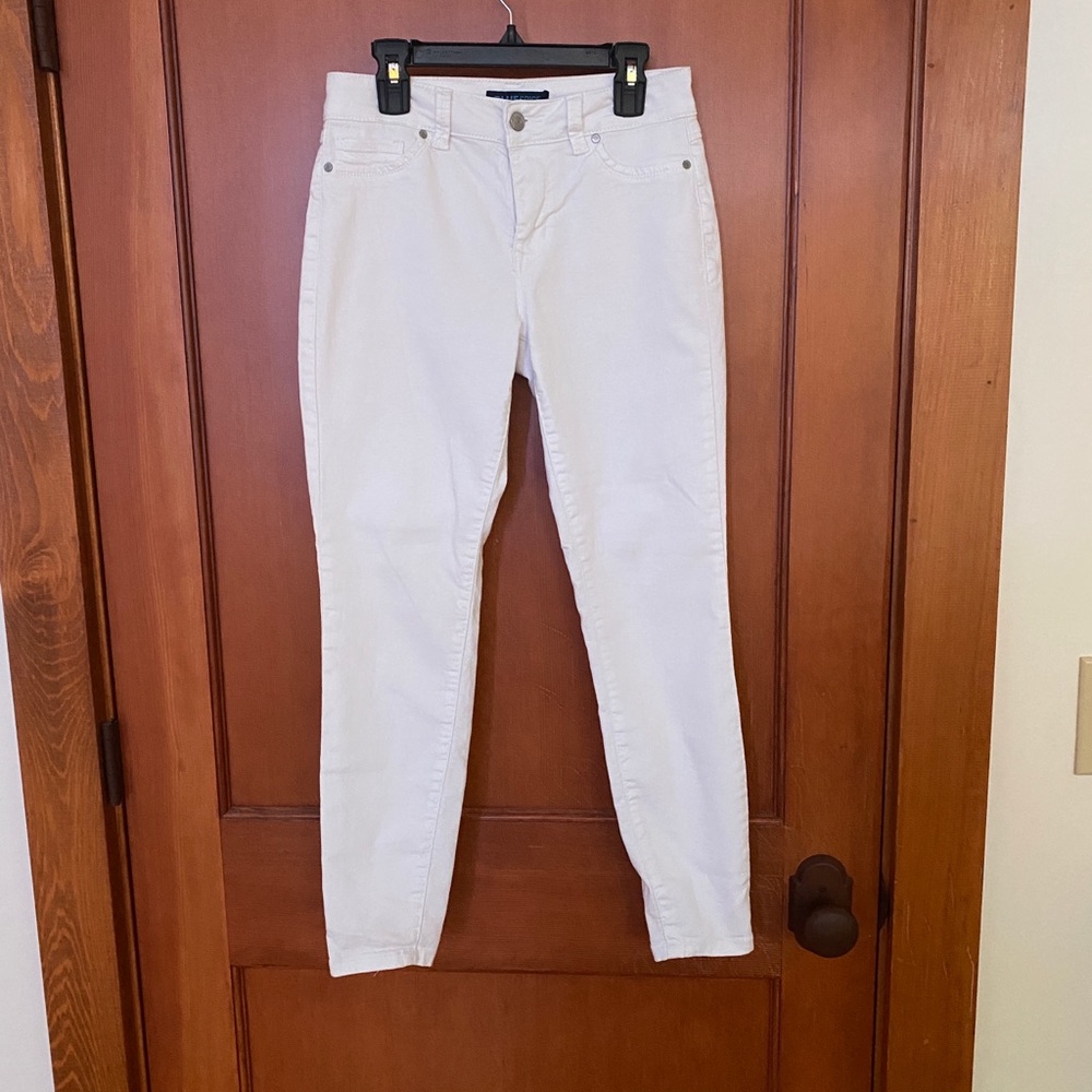 White jeans super skinny